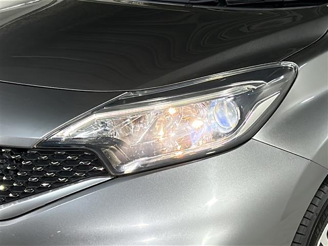 ノート ｅ－パワー　Ｘ　モード・プレミア　禁煙車　純正ナビ　バックカメラ　前方ドライブレコーダー　ＥＴＣ　純正１５インチアルミホイール　純正フロアマット　純正ドアバイザー　横滑り防止装置　衝突被害軽減ブレーキ　レーンキープアシスト　スマキー（34枚目）