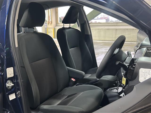 アクア Sスタイルブラック 禁煙 純正ナビ バックカメラ トヨタセーフティセンス プリクラッシュセーフティ オートマチックハイビーム ドライブレコーダー ETC ドアバイザー モデリスタアルミホイール LEDヘッドライト(20枚目)