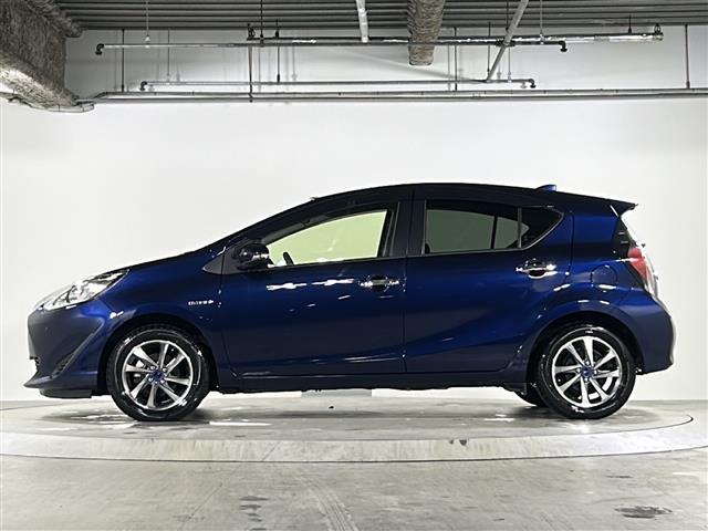 アクア Sスタイルブラック 禁煙 純正ナビ バックカメラ トヨタセーフティセンス プリクラッシュセーフティ オートマチックハイビーム ドライブレコーダー ETC ドアバイザー モデリスタアルミホイール LEDヘッドライト(31枚目)