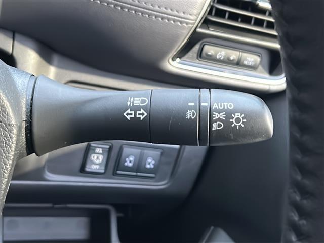 セレナ ハイウェイスターV 禁煙 純正10型ナビ プロパイロット アラウンドビューモニタ インテリジェントルームミラ BSW 両側パワースライドドア ドライブレコーダー ETC 電動パーキング オートホールド セーフティパックA(13枚目)