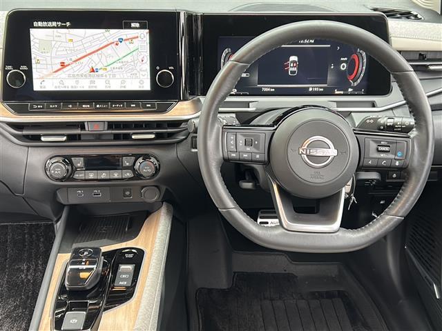 オーラ G レザーエディション 禁煙 プロパイロット BOSEサウンド 純正ナビ フルセグTV/Bluetooth/USB アラウンドビューモニター レザーシート シートヒーター ワイヤレス充電 ステアリングヒーター ETC LED(3枚目)