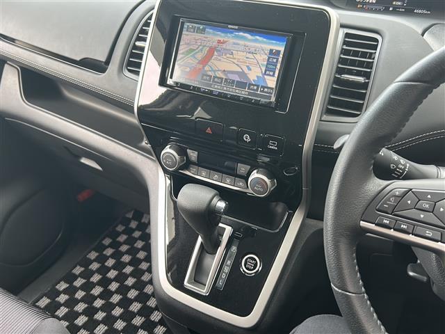 セレナ ハイウェイスター VセレクションII 禁煙 社外ナビ アラウンドビューモニター パーキングアシスト ハンズフリー両側パワースライドドア エマージェンシーブレーキ ドライブレコーダー ETC LEDヘッドライト フォグランプ(13枚目)