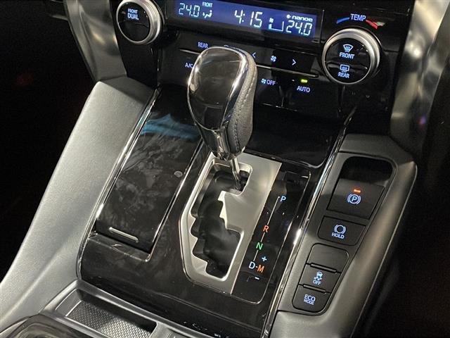 アルファード 2.5S Cパッケージ 禁煙 ツインムーンルーフ モデリスタエアロ デジタルインナーミラー BSM バックカメラ 3眼LEDヘッドライト パワーバックドア AC100V100W電源 シートヒーター/ベンチレーション ETC(7枚目)