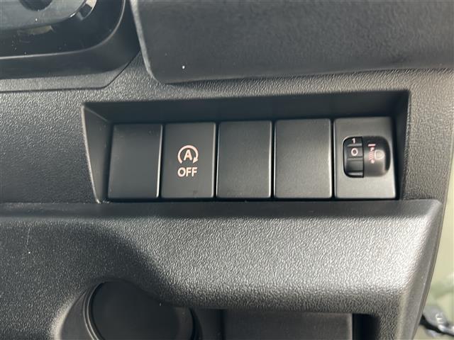 ジムニー XG 禁煙 ディスプレイオーディオ ダウンヒルアシスト 横滑り防止 純正フロアマット スタッドレスタイヤ付純正ホイール車載 ETC リモコンキー/スペアキー オートライト(9枚目)