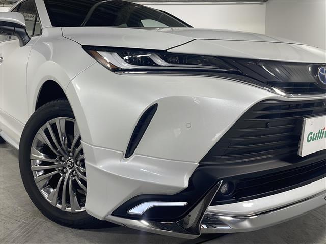 ハリアーハイブリッド Z レザーパッケージ 禁煙 パノラマルーフ デジタルインナーミラー パノラミックビューモニター 12.3型ナビ BSM シートヒーター/ベンチレーション レザーシート ETC2.0 ワイヤレス充電 LEDヘッドライト(32枚目)