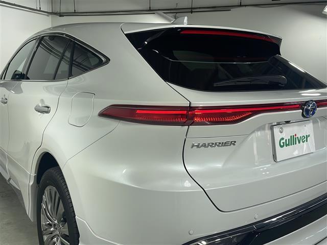 ハリアーハイブリッド Z レザーパッケージ 禁煙 パノラマルーフ デジタルインナーミラー パノラミックビューモニター 12.3型ナビ BSM シートヒーター/ベンチレーション レザーシート ETC2.0 ワイヤレス充電 LEDヘッドライト(34枚目)