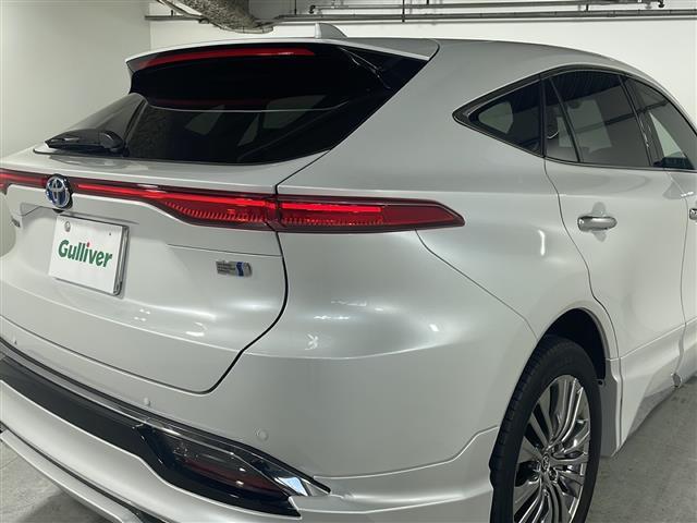 ハリアーハイブリッド Z レザーパッケージ 禁煙 パノラマルーフ デジタルインナーミラー パノラミックビューモニター 12.3型ナビ BSM シートヒーター/ベンチレーション レザーシート ETC2.0 ワイヤレス充電 LEDヘッドライト(35枚目)