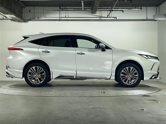 ハリアーハイブリッド Z レザーパッケージ 禁煙 パノラマルーフ デジタルインナーミラー パノラミックビューモニター 12.3型ナビ BSM シートヒーター/ベンチレーション レザーシート ETC2.0 ワイヤレス充電 LEDヘッドライト(40枚目)