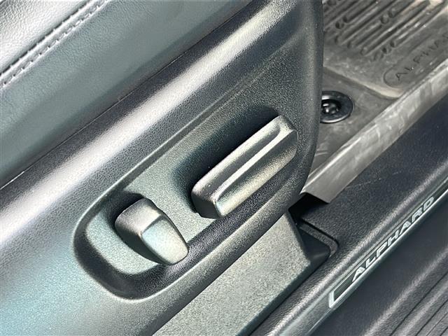 アルファード 2.5S Cパッケージ 禁煙 純正10型ナビ バックカメラ/サイドカメラ BSM デジタルインナーミラー ドライブレコーダー クリアランスソナー 3眼LEDヘッドライト フォグランプ ステアリングヒーター ETC(17枚目)