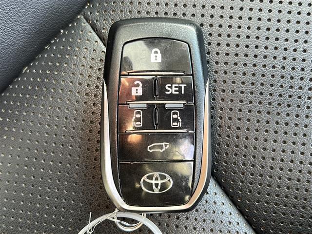 アルファード 2.5S Cパッケージ 禁煙 純正10型ナビ バックカメラ/サイドカメラ BSM デジタルインナーミラー ドライブレコーダー クリアランスソナー 3眼LEDヘッドライト フォグランプ ステアリングヒーター ETC(23枚目)