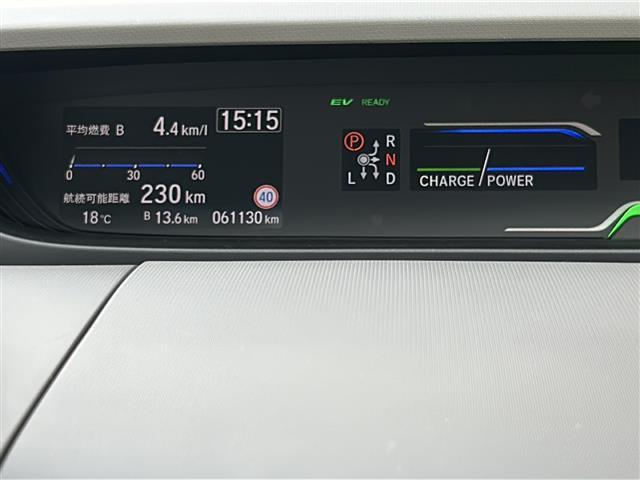 フリードハイブリッド ハイブリッド・Gホンダセンシング 禁煙 純正9型ナビ バックカメラ Sパッケージ Cパッケージ LEDヘッドライト アクティブコーナリングライト 両側パワースライドドア ハーフレザー 革巻きステアリング 前後ドライブレコーダー ETC(6枚目)