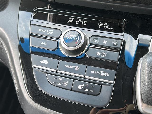 フリードハイブリッド ハイブリッド・Gホンダセンシング 禁煙 純正9型ナビ バックカメラ Sパッケージ Cパッケージ LEDヘッドライト アクティブコーナリングライト 両側パワースライドドア ハーフレザー 革巻きステアリング 前後ドライブレコーダー ETC(9枚目)