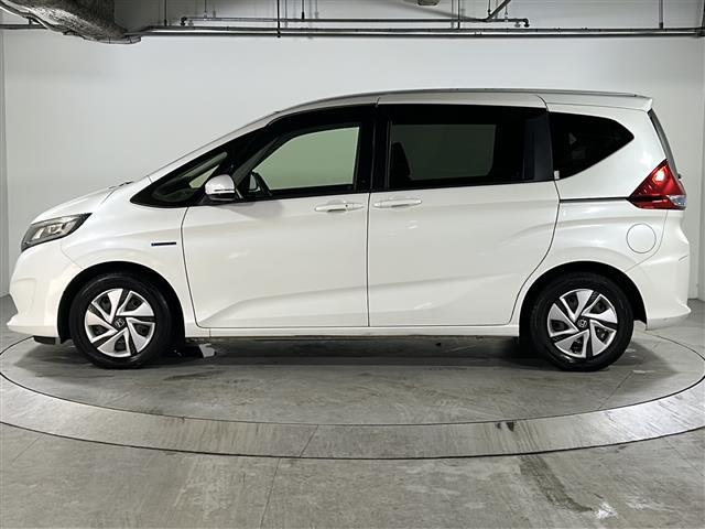 フリードハイブリッド ハイブリッド・Gホンダセンシング 禁煙 純正ナビ バックカメラ Cパッケージ LEDヘッドライト アクティブコーナリングライト コンフォートビューパッケージ 両側パワースライドドア ドライブレコーダー ETC ドアバイザー(41枚目)