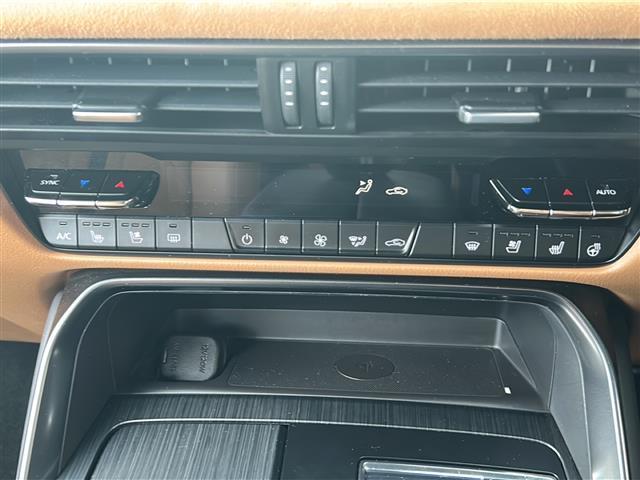 CX-60 XD-ハイブリッド プレミアムスポーツ 禁煙 パノラマサンルーフ スマートブレーキサポート マツダコネクトナビ Apple CarPlay/Android Auto フルセグTV/Bluetooth/USB 360度ビューモニター(8枚目)