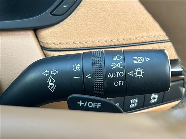 CX-60 XD-ハイブリッド プレミアムスポーツ 禁煙 パノラマサンルーフ スマートブレーキサポート マツダコネクトナビ Apple CarPlay/Android Auto フルセグTV/Bluetooth/USB 360度ビューモニター(16枚目)