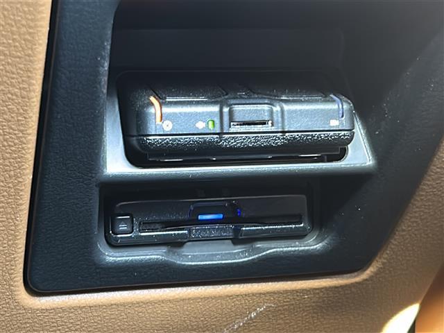 CX-60 XD-ハイブリッド プレミアムスポーツ 禁煙 パノラマサンルーフ スマートブレーキサポート マツダコネクトナビ Apple CarPlay/Android Auto フルセグTV/Bluetooth/USB 360度ビューモニター(20枚目)