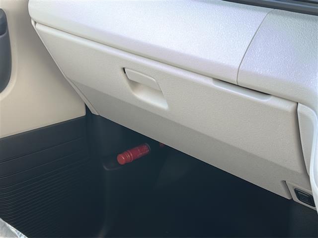 N-BOX ベースグレード 届出済み未使用車 片側パワースライドドア D/Nシートヒーター プロジェクター式フルLEDヘッドライト(デイタイムランニングランプ付) スマートキー ロールサンシェード 電子制御パーキングブ(10枚目)