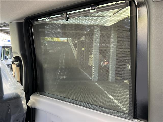 N-BOX ベースグレード 届出済み未使用車 片側パワースライドドア D/Nシートヒーター プロジェクター式フルLEDヘッドライト(デイタイムランニングランプ付) スマートキー ロールサンシェード 電子制御パーキングブ(17枚目)