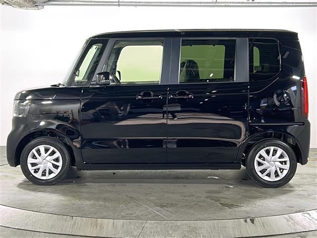 N-BOX ベースグレード 届出済み未使用車 片側パワースライドドア D/Nシートヒーター プロジェクター式フルLEDヘッドライト(デイタイムランニングランプ付) スマートキー ロールサンシェード 電子制御パーキングブ(35枚目)