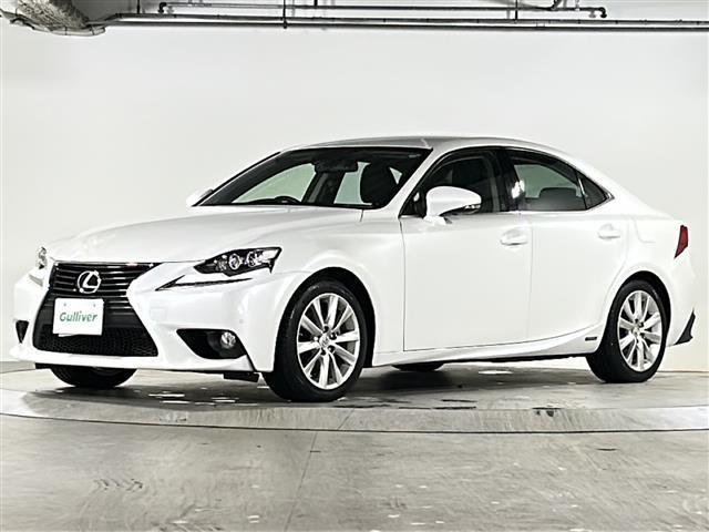 ＩＳ ＩＳ３００ｈ　バージョンＬ　禁煙　純正ナビ　ＣＤ／ＤＶＤ／ＤＴＶ／Ｂｌｕｅｔｏｏｔｈ／Ｂｌｕ－ｒａｙ　バックカメラ　クルーズコントロール　黒革シート　シートヒーター　シートベンチレーション　パワーシート　メモリシート　ＥＴＣ（32枚目）