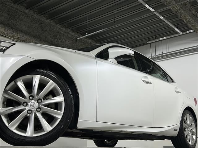 ＩＳ ＩＳ３００ｈ　バージョンＬ　禁煙　純正ナビ　ＣＤ／ＤＶＤ／ＤＴＶ／Ｂｌｕｅｔｏｏｔｈ／Ｂｌｕ－ｒａｙ　バックカメラ　クルーズコントロール　黒革シート　シートヒーター　シートベンチレーション　パワーシート　メモリシート　ＥＴＣ（37枚目）