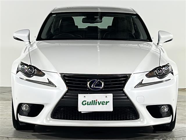 ＩＳ ＩＳ３００ｈ　バージョンＬ　禁煙　純正ナビ　ＣＤ／ＤＶＤ／ＤＴＶ／Ｂｌｕｅｔｏｏｔｈ／Ｂｌｕ－ｒａｙ　バックカメラ　クルーズコントロール　黒革シート　シートヒーター　シートベンチレーション　パワーシート　メモリシート　ＥＴＣ（40枚目）