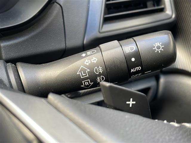 インプレッサスポーツ １．６ｉ－Ｌアイサイト　禁煙　社外ナビ　バックカメラ　ＳＲＨ　レーダークルーズコントロール　プリクラッシュ　コーナーセンサー　パドルシフト　ＬＥＤヘッドライト　ドラレコ　ＥＴＣ　スマートキー　プッシュスタート　電動パーキング（14枚目）