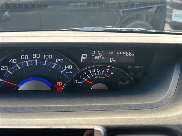 タント カスタムRS 社外7型ナビ 両側パワースライドドア ETC スタッドレス アイドリングストップ 後席サンシェード スペアキー 純正アルミ付きタイヤ4本車載 LEDヘッドライト フォグ(8枚目)