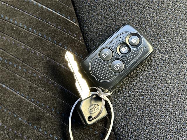 タント カスタムRS 社外7型ナビ 両側パワースライドドア ETC スタッドレス アイドリングストップ 後席サンシェード スペアキー 純正アルミ付きタイヤ4本車載 LEDヘッドライト フォグ(14枚目)