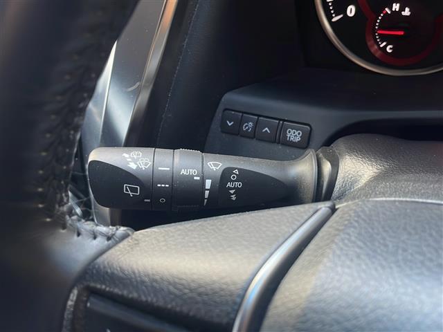 アルファード 2.5S Cパッケージ 禁煙 サンルーフ モデリスタエアロ 8型ディスプレイ フルセグ デジタルインナーミラー フリップダウンモニター BSM ドライブレコーダー ETC シートヒーター/ベンチレーション ステアリングヒータ(8枚目)