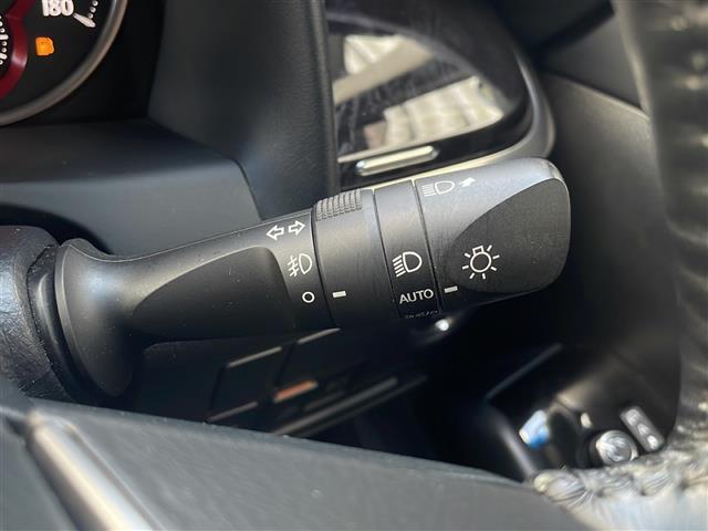 アルファード 2.5S Cパッケージ 禁煙 サンルーフ モデリスタエアロ 8型ディスプレイ フルセグ デジタルインナーミラー フリップダウンモニター BSM ドライブレコーダー ETC シートヒーター/ベンチレーション ステアリングヒータ(9枚目)