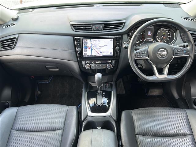 エクストレイル ２０Ｘｉ　ハイブリッド　禁煙　純正８型ナビ　プロパイロット　アラウンドビューモニター　インテリジェントルームミラー　パワーバックドア　ＢＳＷ　エマージェンシーブレーキ　ＬＥＤヘッドライト　フォグランプ　ドライブレコーダＥＴＣ（5枚目）