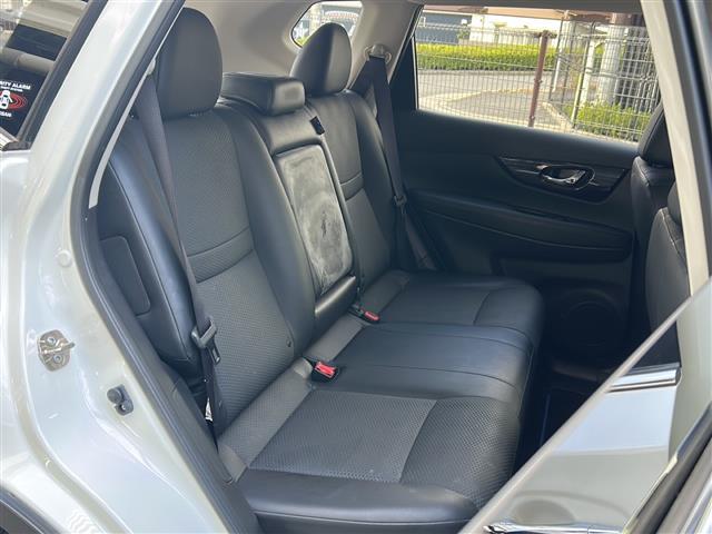 エクストレイル ２０Ｘｉ　ハイブリッド　禁煙　純正８型ナビ　プロパイロット　アラウンドビューモニター　インテリジェントルームミラー　パワーバックドア　ＢＳＷ　エマージェンシーブレーキ　ＬＥＤヘッドライト　フォグランプ　ドライブレコーダＥＴＣ（22枚目）