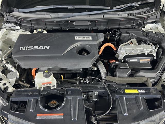 エクストレイル ２０Ｘｉ　ハイブリッド　禁煙　純正８型ナビ　プロパイロット　アラウンドビューモニター　インテリジェントルームミラー　パワーバックドア　ＢＳＷ　エマージェンシーブレーキ　ＬＥＤヘッドライト　フォグランプ　ドライブレコーダＥＴＣ（41枚目）
