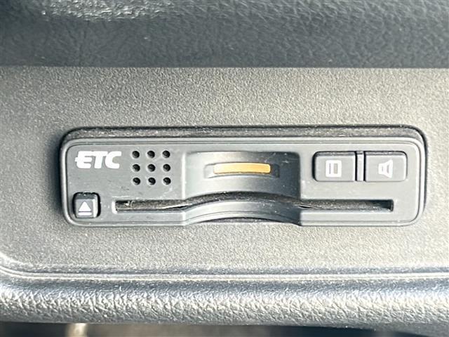 オデッセイ アブソルート・アドバンス　禁煙　メーカーナビ　マルチビューカメラ　スマートパーキングアシスト　フリップダウンモニター　ＬＥＤヘッドライト　ＯＰ１８インチアルミホイール　両側パワースライドドア　ドライブレコーダー　ＥＴＣ（16枚目）