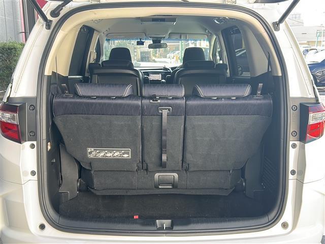 オデッセイ アブソルート・アドバンス　禁煙　メーカーナビ　マルチビューカメラ　スマートパーキングアシスト　フリップダウンモニター　ＬＥＤヘッドライト　ＯＰ１８インチアルミホイール　両側パワースライドドア　ドライブレコーダー　ＥＴＣ（29枚目）