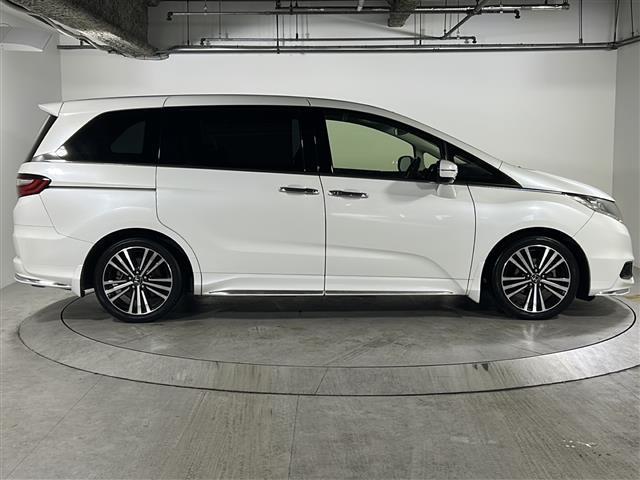 オデッセイ アブソルート・アドバンス　禁煙　メーカーナビ　マルチビューカメラ　スマートパーキングアシスト　フリップダウンモニター　ＬＥＤヘッドライト　ＯＰ１８インチアルミホイール　両側パワースライドドア　ドライブレコーダー　ＥＴＣ（42枚目）