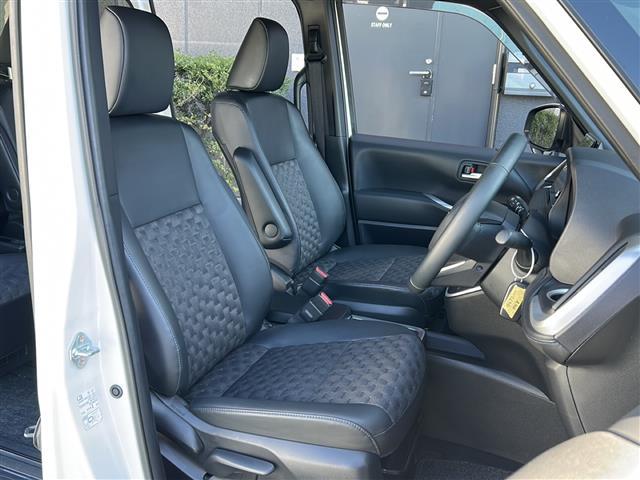 ヴォクシー ハイブリッドＳ－Ｚ　禁煙　１０．５型ディスプレイ　１３型フリップダウンモニター　ＢＳＭ　ユニバーサルステップ　シートヒーター　ハーフレザーシート　バックカメラ　両側パワースライドドア　ＥＴＣ２．０　スペアタイヤ（22枚目）
