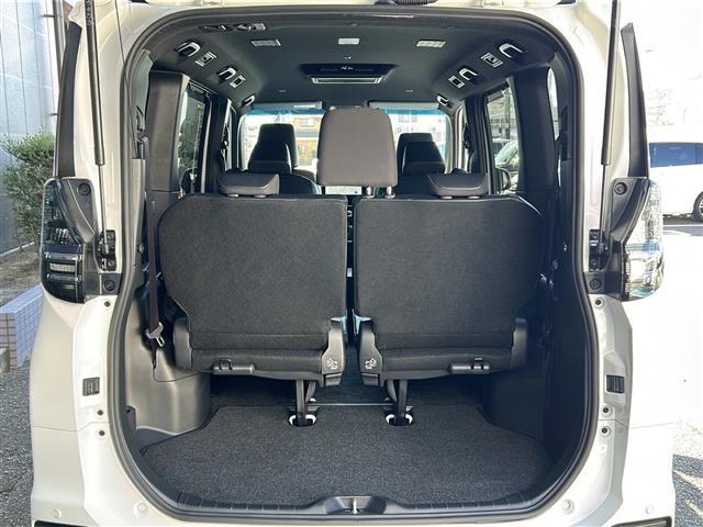 ヴォクシー ハイブリッドＳ－Ｚ　禁煙　１０．５型ディスプレイ　１３型フリップダウンモニター　ＢＳＭ　ユニバーサルステップ　シートヒーター　ハーフレザーシート　バックカメラ　両側パワースライドドア　ＥＴＣ２．０　スペアタイヤ（30枚目）