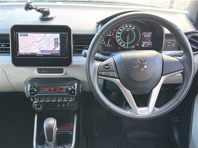 イグニス Ｓセレクション　禁煙　純正ナビ　バックカメラ　デュアルブレーキサポート　車線逸脱警報　シートヒーター　ＬＥＤヘッドライト　オートライト　横滑り防止装置　アイドリングストップ　ドライブレコーダー　ＥＴＣ　スマートキー（2枚目）