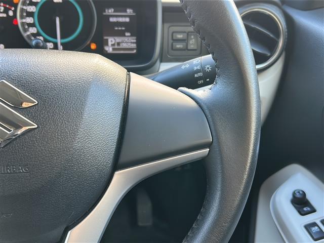 イグニス Ｓセレクション　禁煙　純正ナビ　バックカメラ　デュアルブレーキサポート　車線逸脱警報　シートヒーター　ＬＥＤヘッドライト　オートライト　横滑り防止装置　アイドリングストップ　ドライブレコーダー　ＥＴＣ　スマートキー（12枚目）