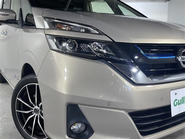 セレナ ｅ－パワー　ＸＶ　社外ナビ　フリップダウンモニター　アラウンドビューモニター　エマージェンシーブレーキ　プロパイロット　インテリジェントルームミラー　純正フロアマット　社外アルミホイール　プッシュスタート　ＢＳＭ（28枚目）