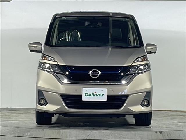 セレナ ｅ－パワー　ＸＶ　社外ナビ　フリップダウンモニター　アラウンドビューモニター　エマージェンシーブレーキ　プロパイロット　インテリジェントルームミラー　純正フロアマット　社外アルミホイール　プッシュスタート　ＢＳＭ（38枚目）