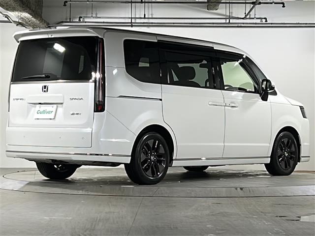ステップワゴン ｅ：ＨＥＶスパーダ　禁煙　純正１１．４ナビ　バックカメラ　ＡＣ１００Ｖ１００Ｗ電源　パワーテールゲート　シートヒーター　オットマン　コンビシート　ＥＴＣ２．０　トリプルゾーンエアコン　ホンダセンシング　コーナーセンサー（31枚目）