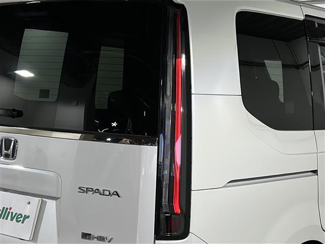 ステップワゴン ｅ：ＨＥＶスパーダ　禁煙　純正１１．４ナビ　バックカメラ　ＡＣ１００Ｖ１００Ｗ電源　パワーテールゲート　シートヒーター　オットマン　コンビシート　ＥＴＣ２．０　トリプルゾーンエアコン　ホンダセンシング　コーナーセンサー（35枚目）