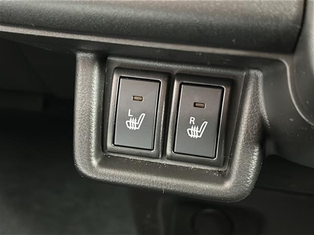 スペーシアカスタム ハイブリッドＸＳターボ　禁煙　４ＷＤ　ターボ　ＯＰ９型ナビ　全方位モニター　ＨＵＤ　レーダークルーズコントロール　ハーフレザー　シートヒーター　両側パワースライドドア　コーナーセンサー　サーキュレーター　電動パーキング（6枚目）