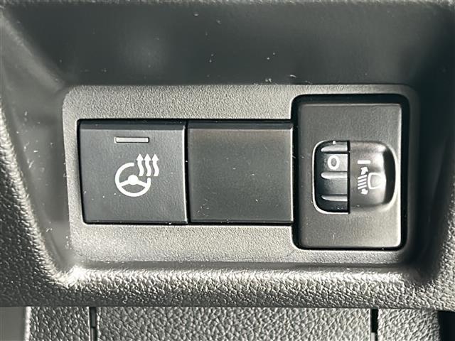 スペーシアカスタム ハイブリッドＸＳターボ　禁煙　４ＷＤ　ターボ　ＯＰ９型ナビ　全方位モニター　ＨＵＤ　レーダークルーズコントロール　ハーフレザー　シートヒーター　両側パワースライドドア　コーナーセンサー　サーキュレーター　電動パーキング（16枚目）