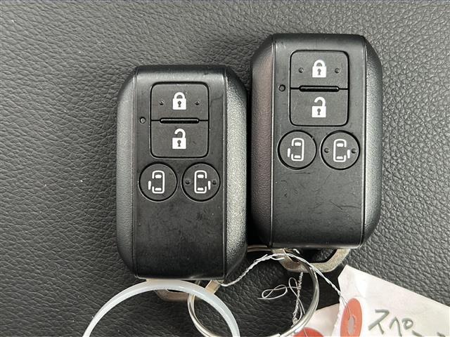 スペーシアカスタム ハイブリッドＸＳターボ　禁煙　４ＷＤ　ターボ　ＯＰ９型ナビ　全方位モニター　ＨＵＤ　レーダークルーズコントロール　ハーフレザー　シートヒーター　両側パワースライドドア　コーナーセンサー　サーキュレーター　電動パーキング（19枚目）