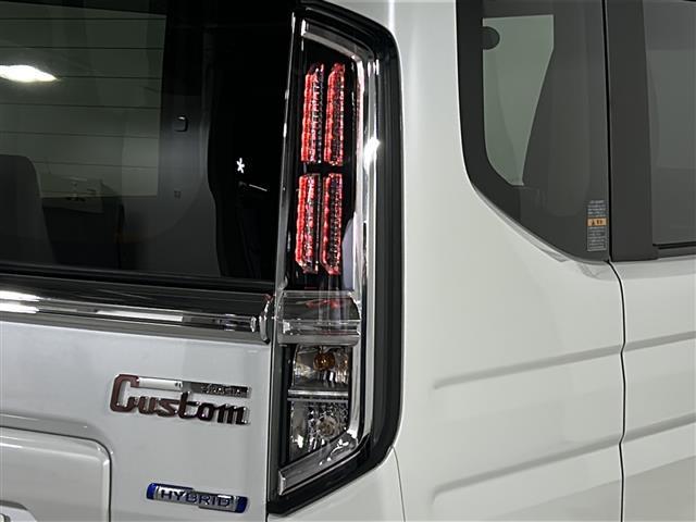 スペーシアカスタム ハイブリッドＸＳターボ　禁煙　４ＷＤ　ターボ　ＯＰ９型ナビ　全方位モニター　ＨＵＤ　レーダークルーズコントロール　ハーフレザー　シートヒーター　両側パワースライドドア　コーナーセンサー　サーキュレーター　電動パーキング（36枚目）