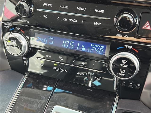 アルファード ２．５Ｓ　Ｃパッケージ　禁煙　モデリスタシグネチャーイルミ　純正ディスプレイオーディオ　フリップダウンモニター　シートヒーター／ベンチレーション　ステアリングヒーター　パワーバックドア　３眼ＬＥＤライト　ＥＴＣ　ドラレコ（6枚目）
